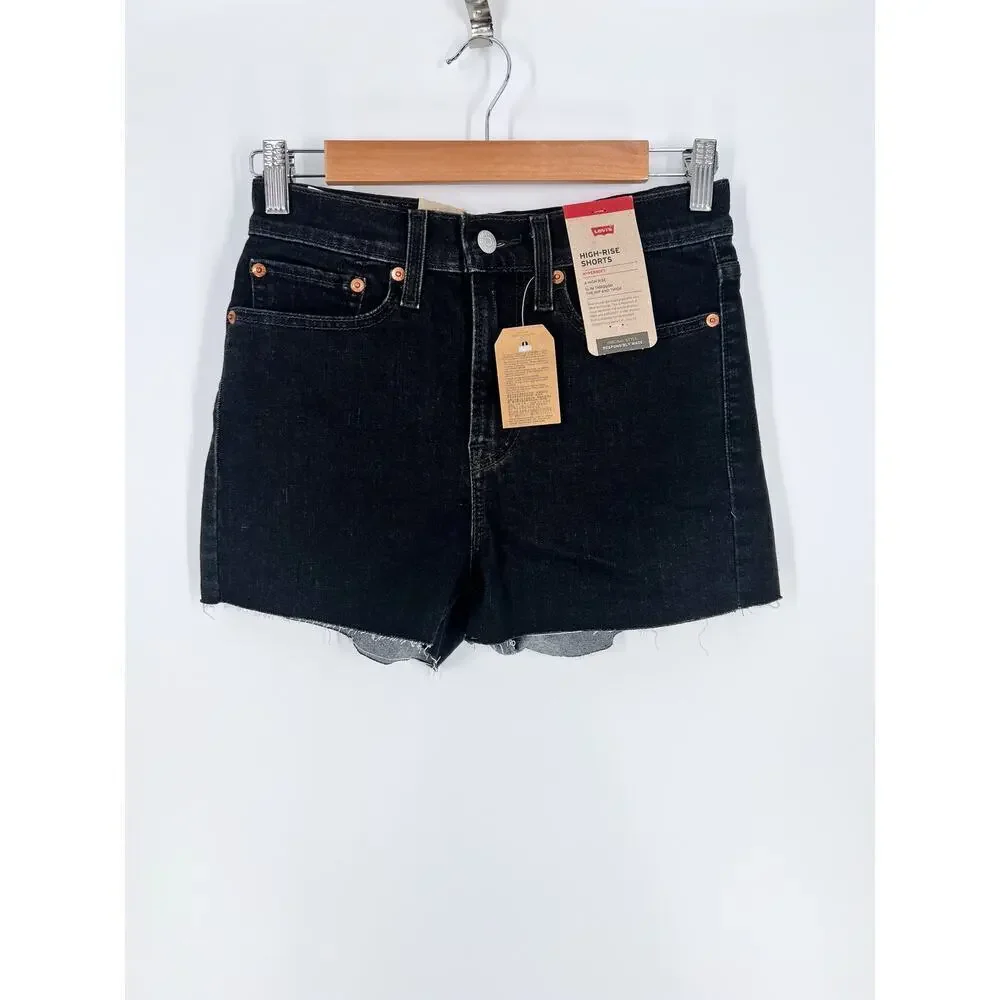 NWT Levi’s Frayed Hem High Rise Shorts in Lunar Black Size 27